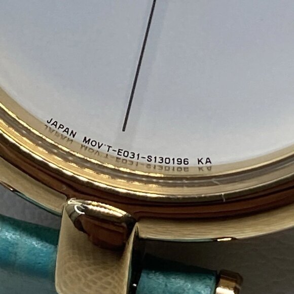 Citizen Eco-Drive Gold Tone Watch Near NOS Original Strap Japan - Picture 2 of 15